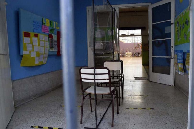 Muy grave: ¿Quince mil chicos puntanos fuera de la escuela?