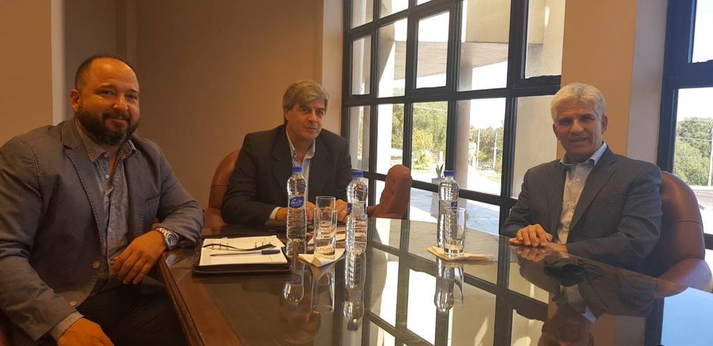 Poggi, en la Legislatura junto a senadores