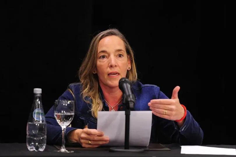 Docentes: la ministra miente