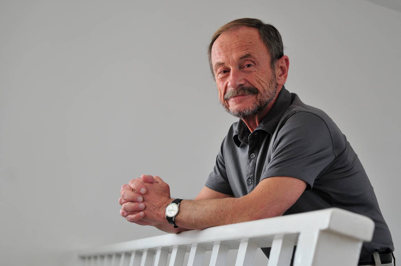 ¿Cómo se desmoronan las democracias?  Entrevista a Adam Przeworski